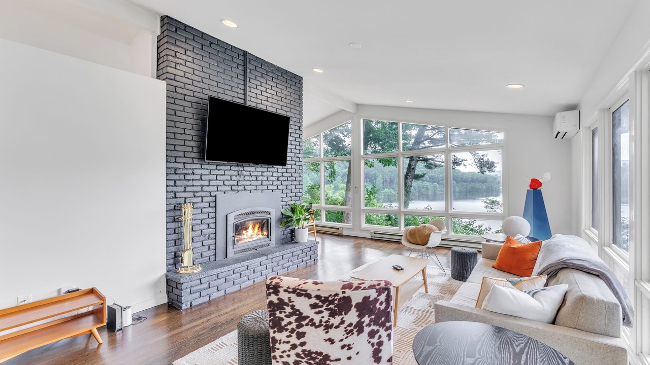 Photo of Livingroom in Pine Meadow