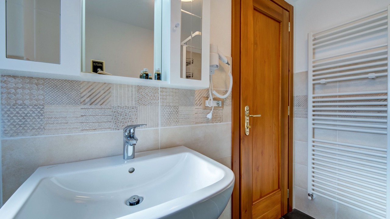 Photo of Bathroom in Donnas