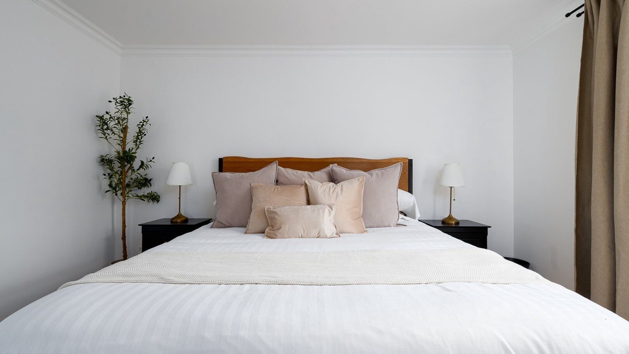 Photo of Bedroom in Tower Hill