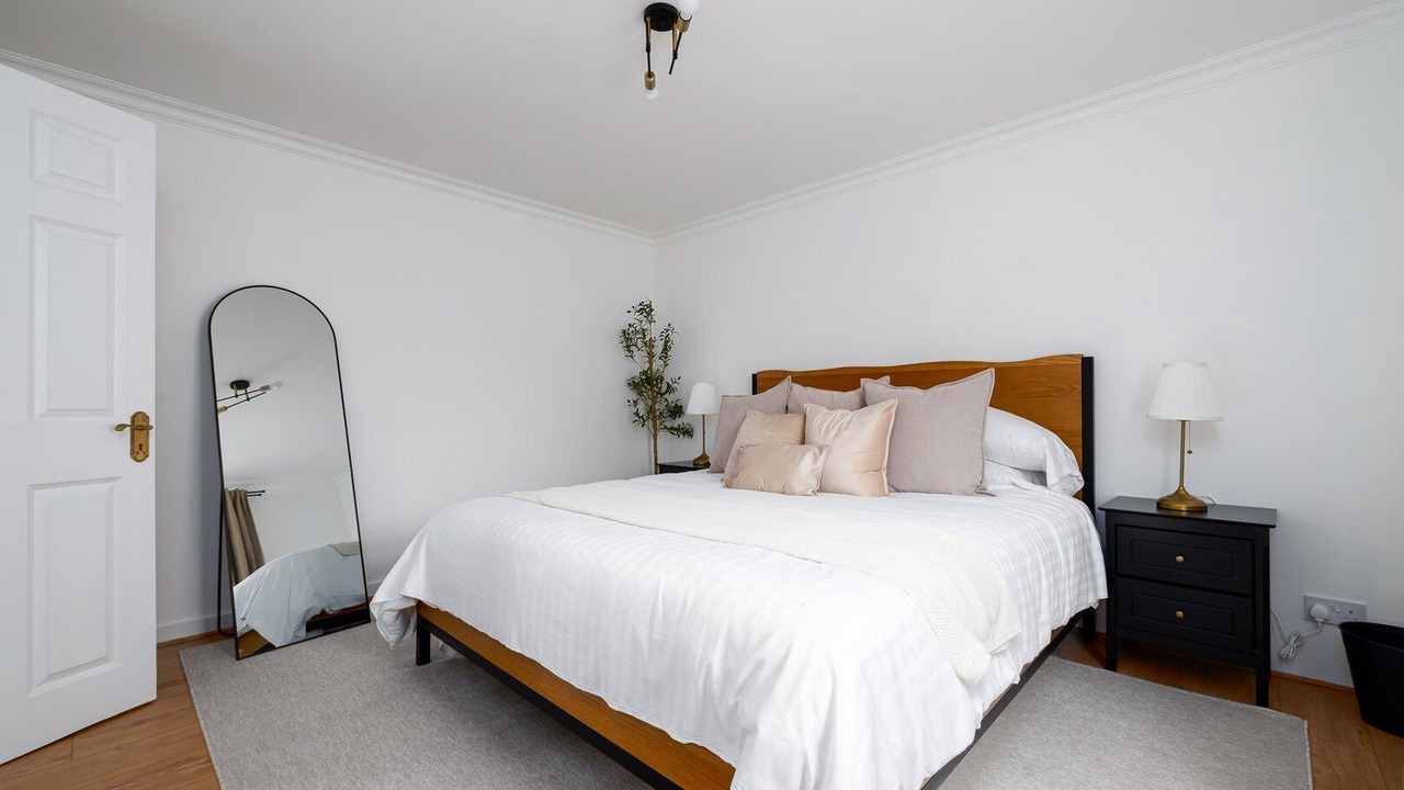 Photo of Bedroom in Tower Hill