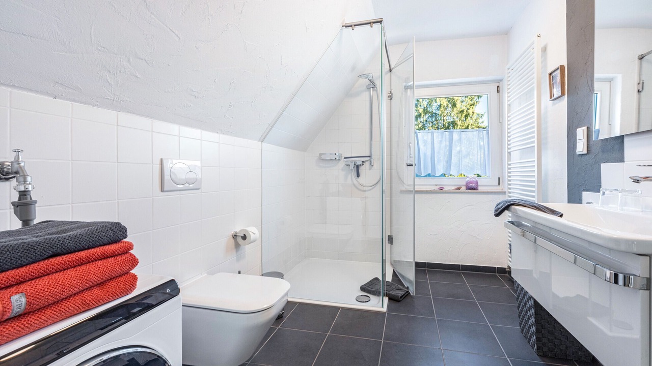 Photo of Bathroom in Holzhausen-Externsteine