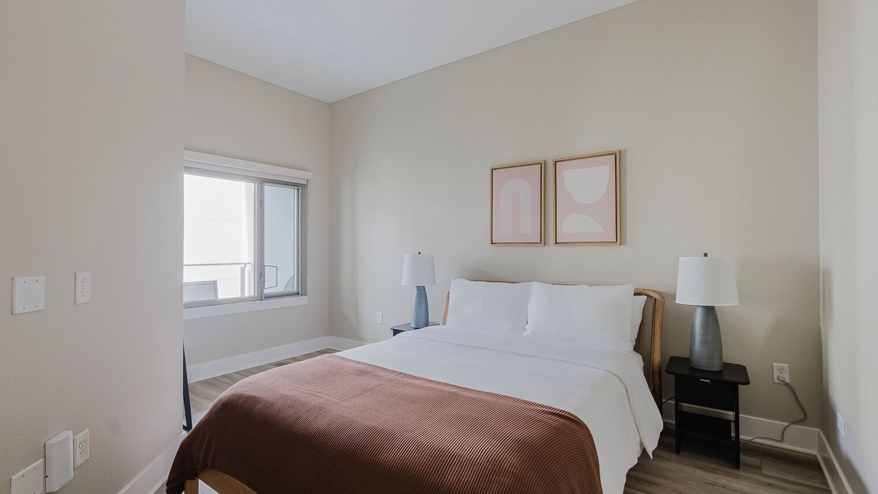 Photo of Bedroom in Mission Bay