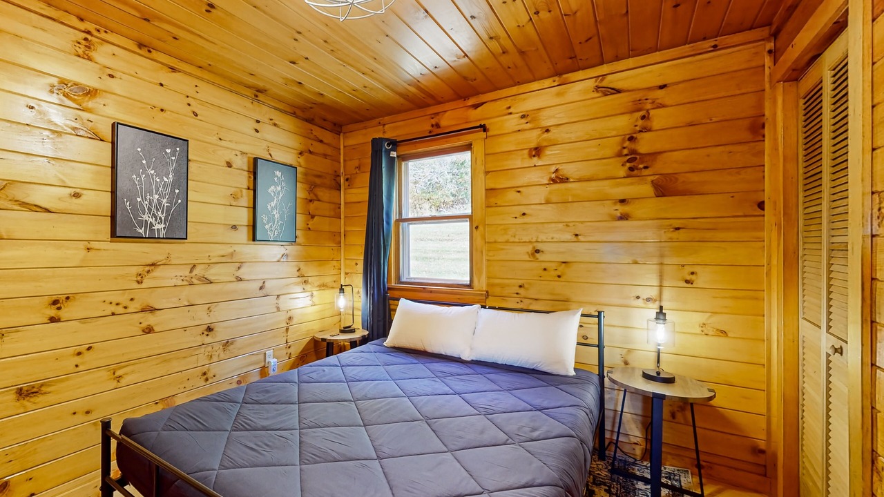 Photo of Bedroom in Barton