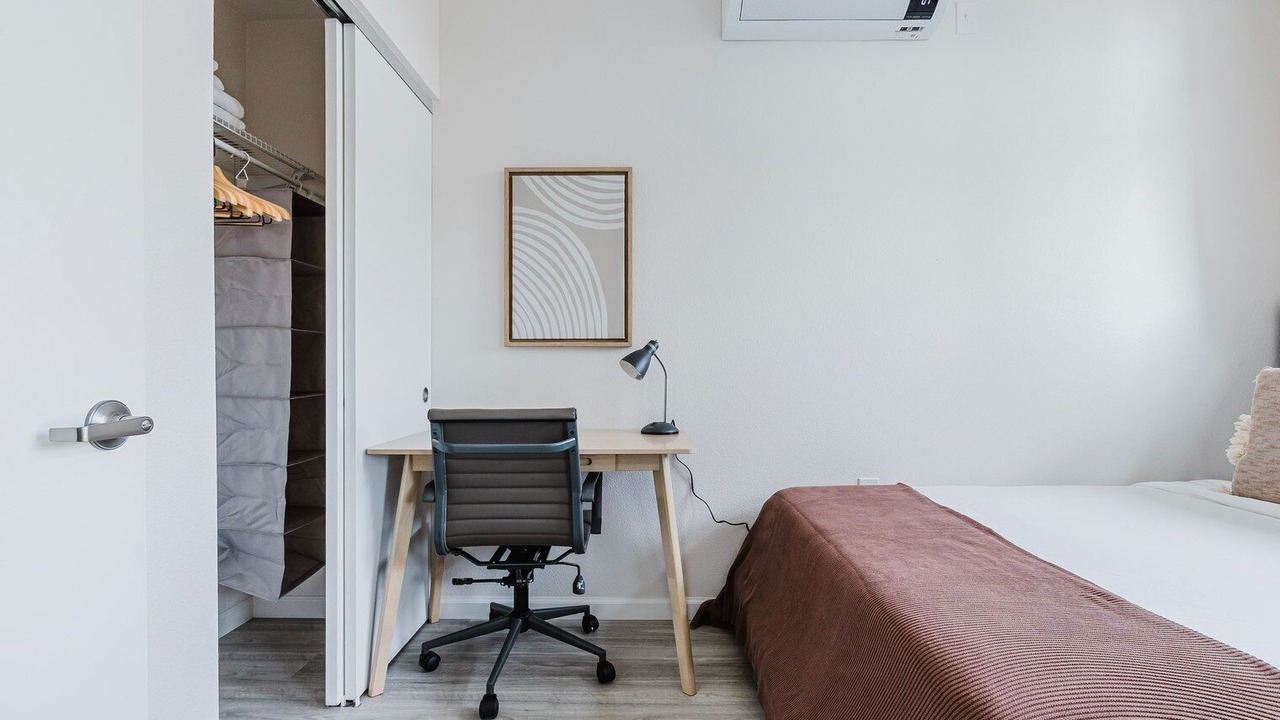 Photo of Bedroom in South Berkeley