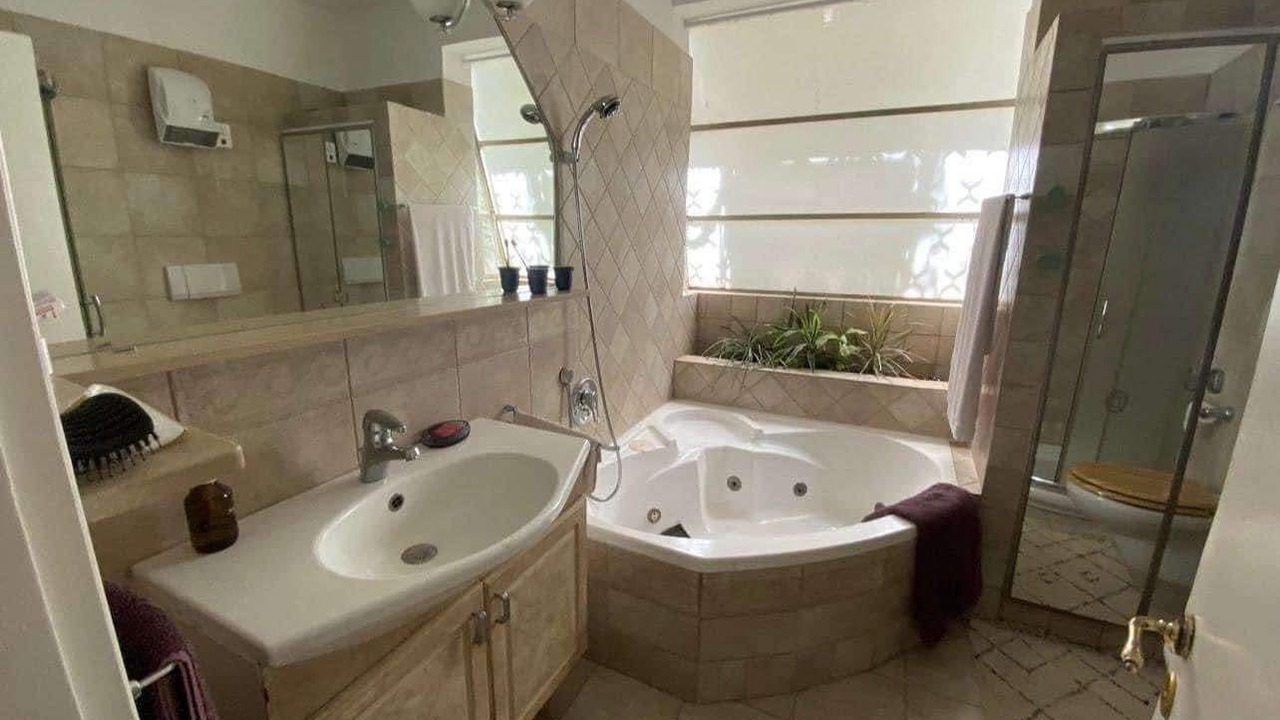 Photo of Bathroom in Tel Aviv