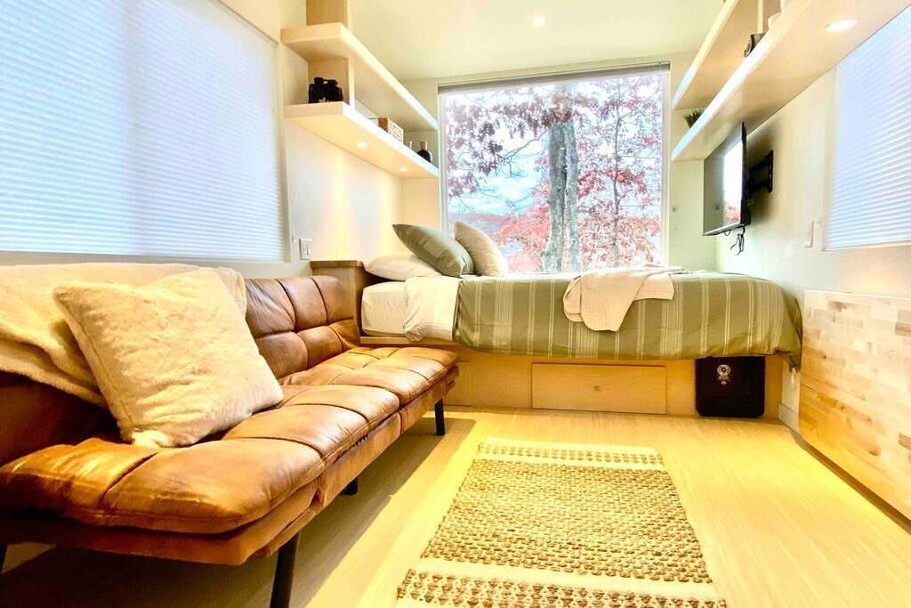 Photo of Bedroom in East Lyme