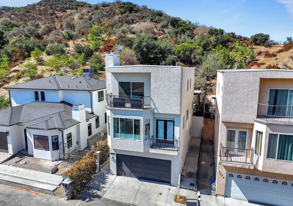 Photo of Outdoor in Sunland-Tujunga