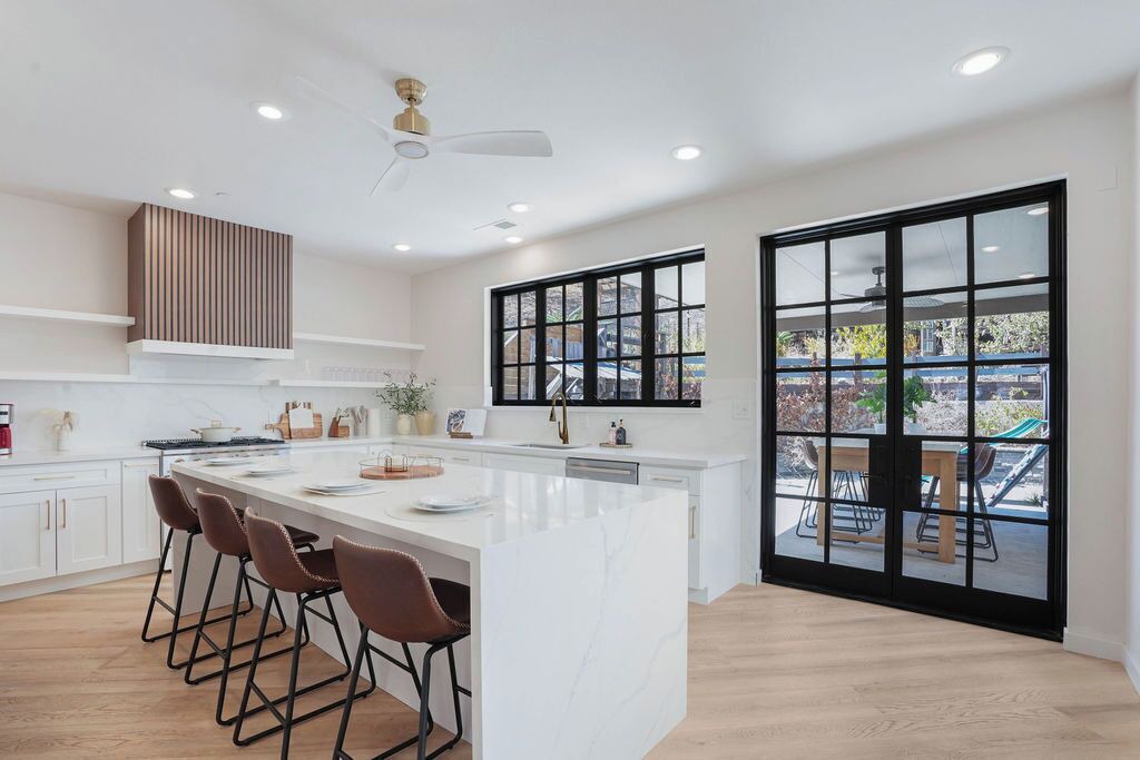 Photo of Kitchen in Sunland-Tujunga
