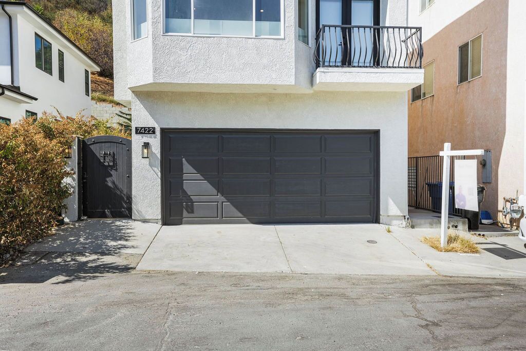 Photo of Outdoor in Sunland-Tujunga