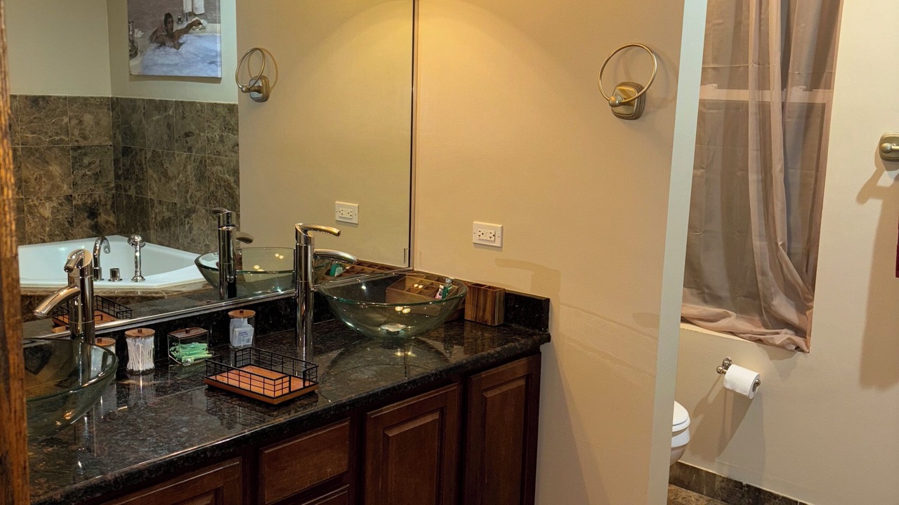 Photo of Bathroom in Wicker Park