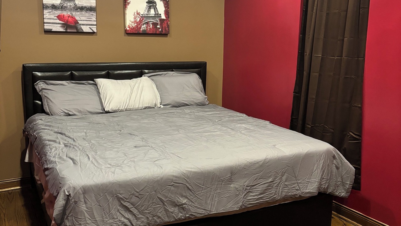 Photo of Bedroom in Wicker Park