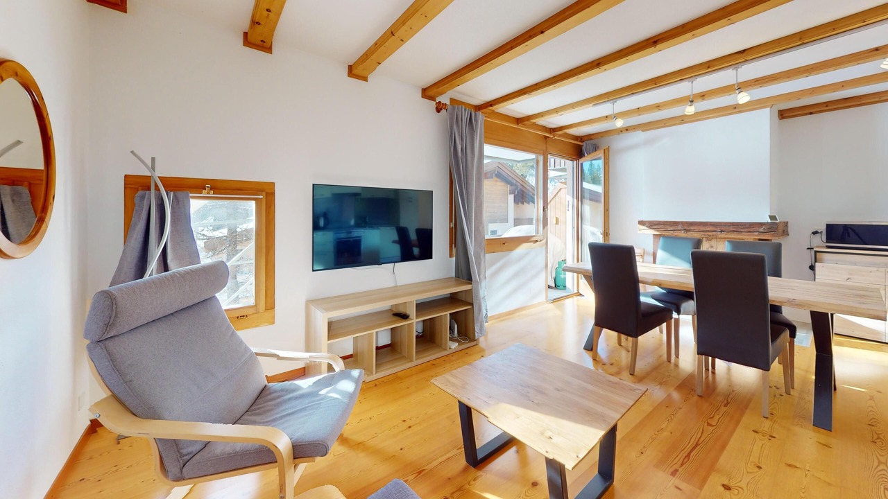 Photo of Livingroom in Maloja