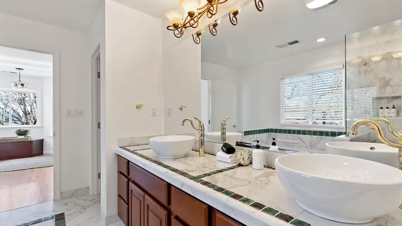 Photo of Bathroom in Farm Hills