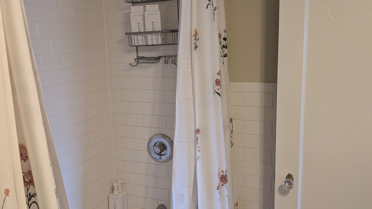 Photo of Bathroom in Alki
