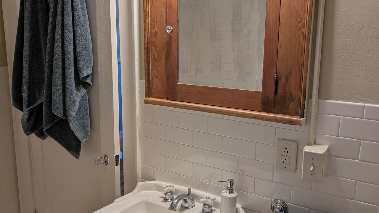 Photo of Bathroom in Alki