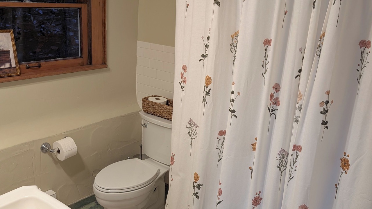 Photo of Bathroom in Alki