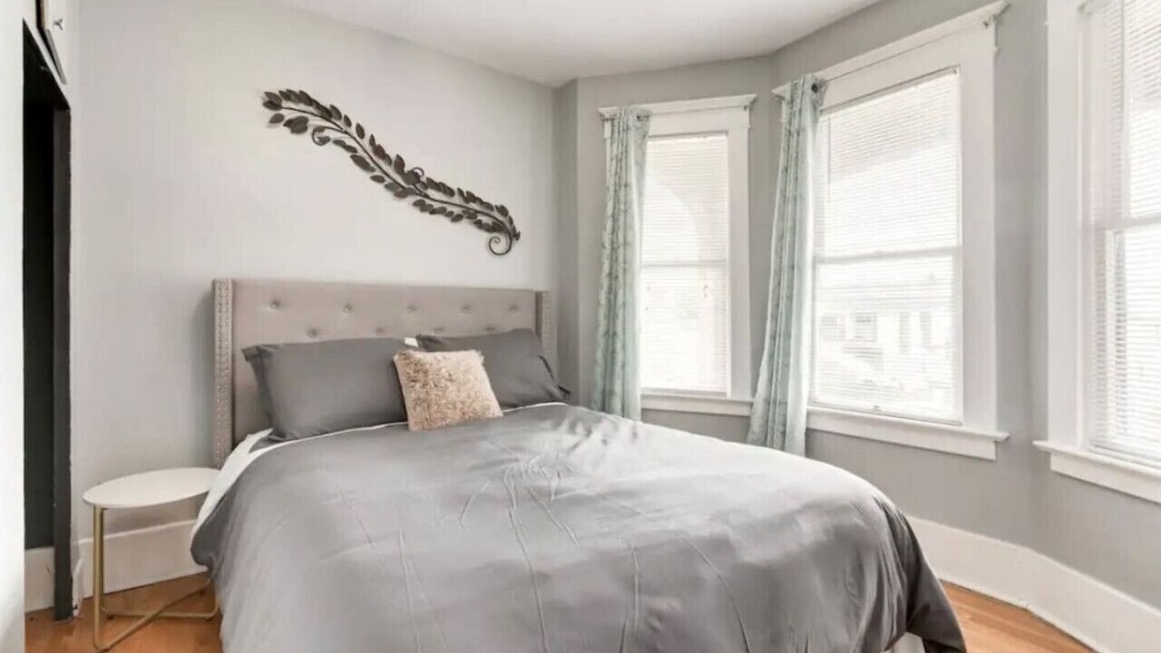 Photo of Bedroom in Bankview