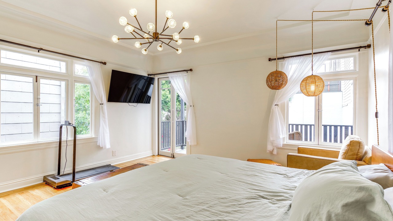 Photo of Bedroom in Cow Hollow
