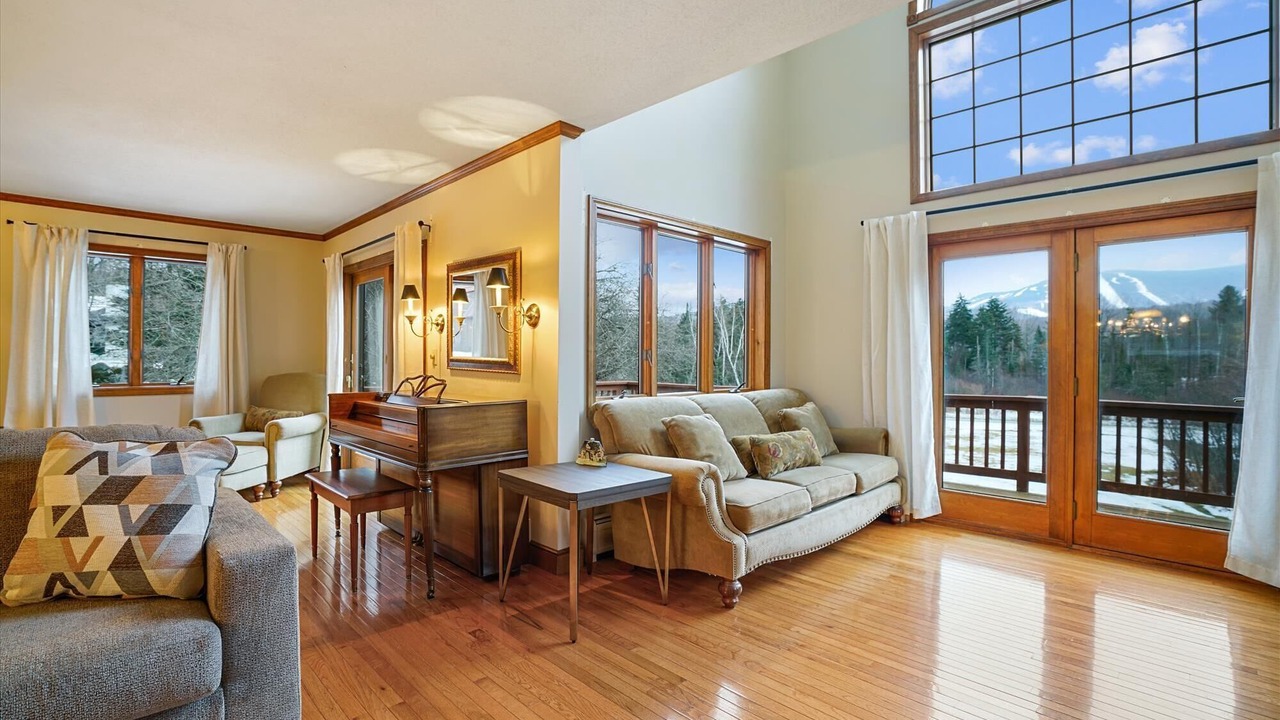 Photo of Livingroom in Killington