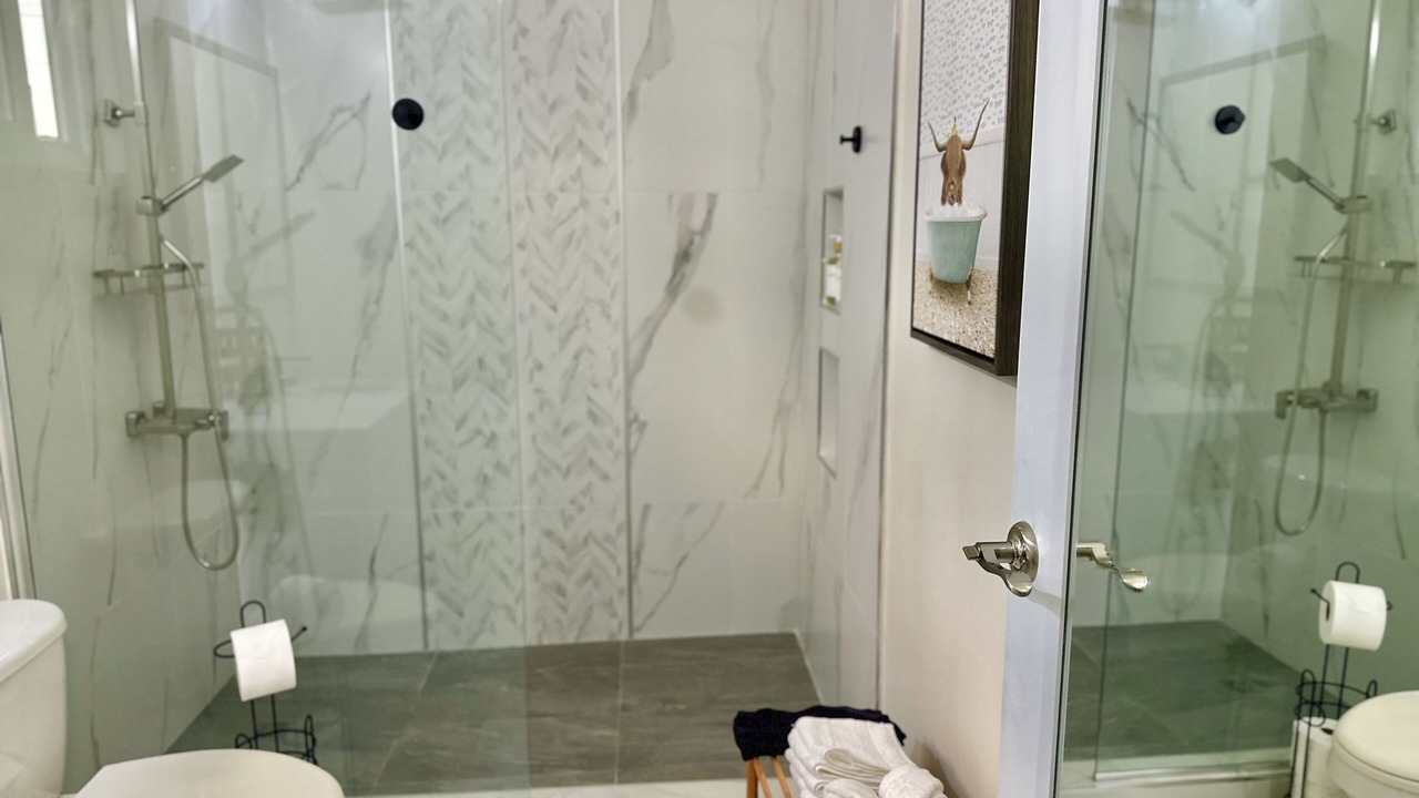 Photo of Bathroom in Little London