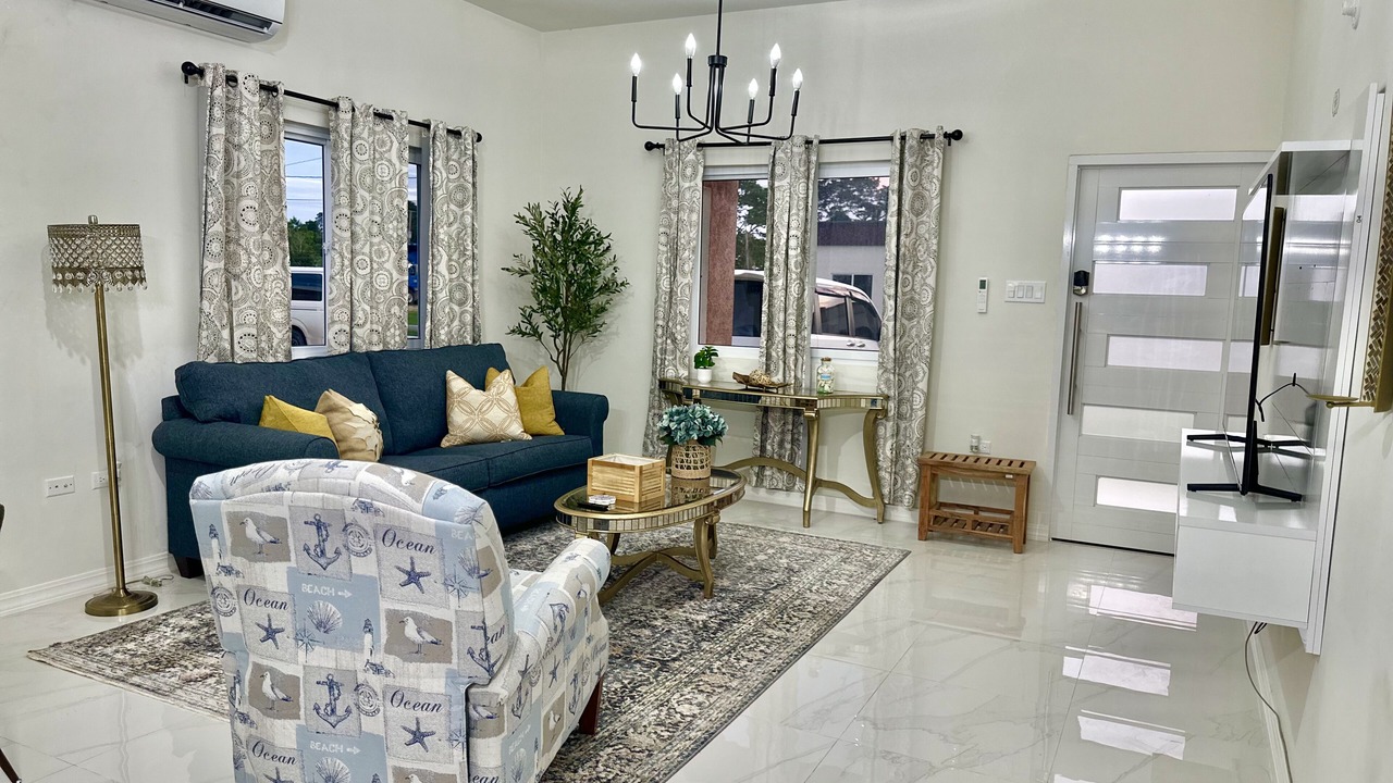 Photo of Livingroom in Little London
