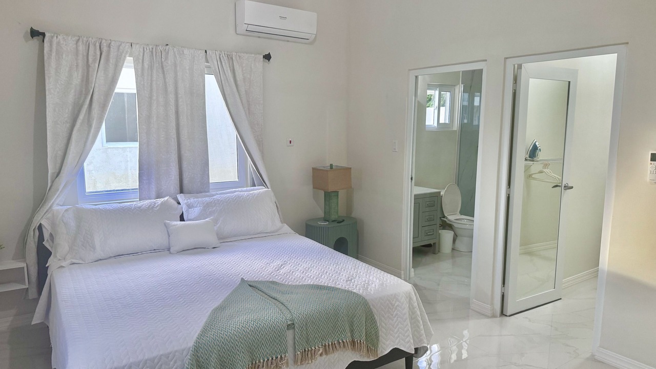 Photo of Bedroom in Little London