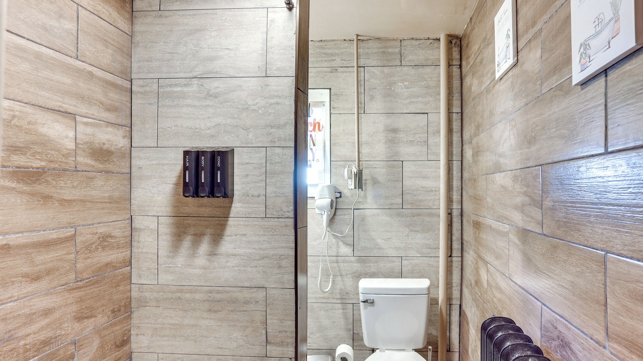Photo of Bathroom in Penbrook
