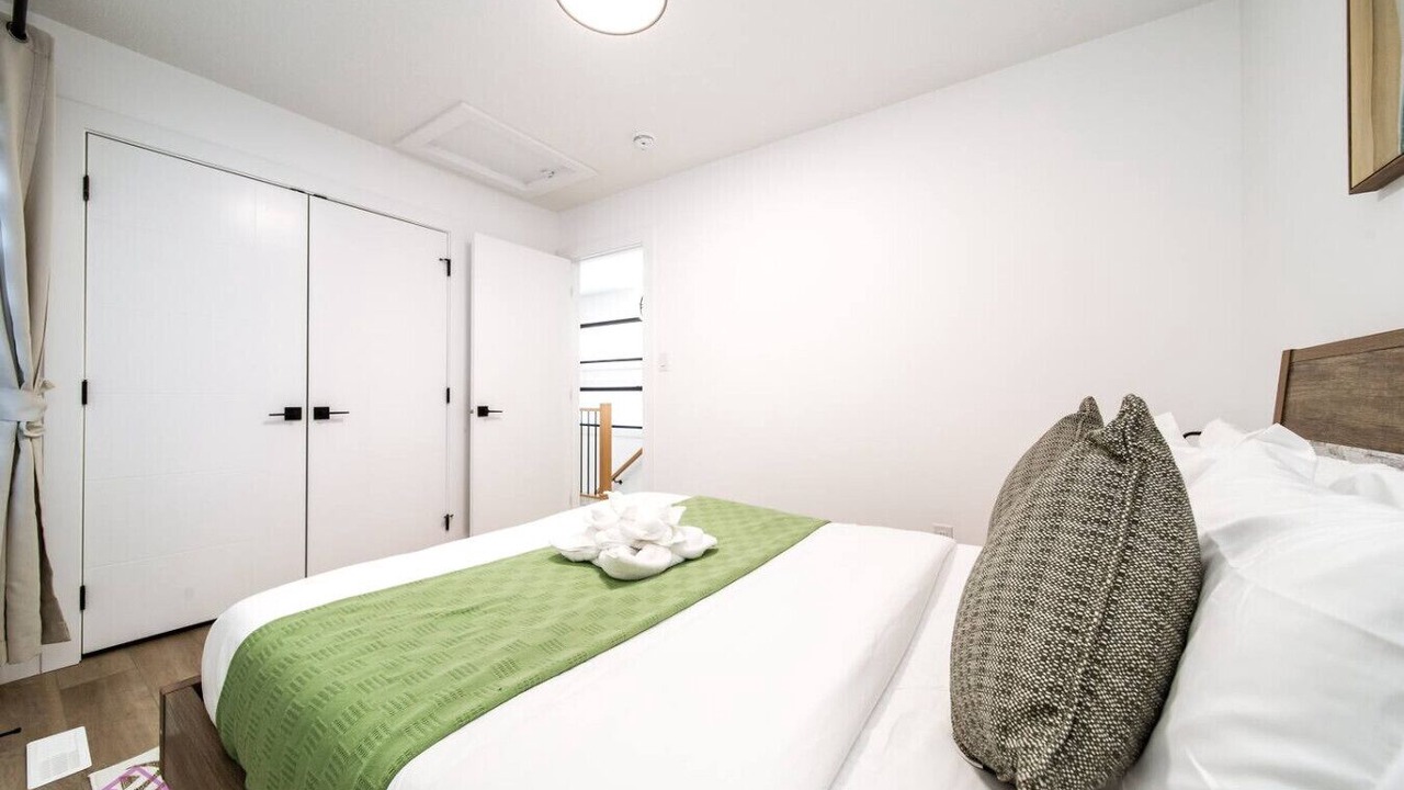 Photo of Bedroom in Jasper Place