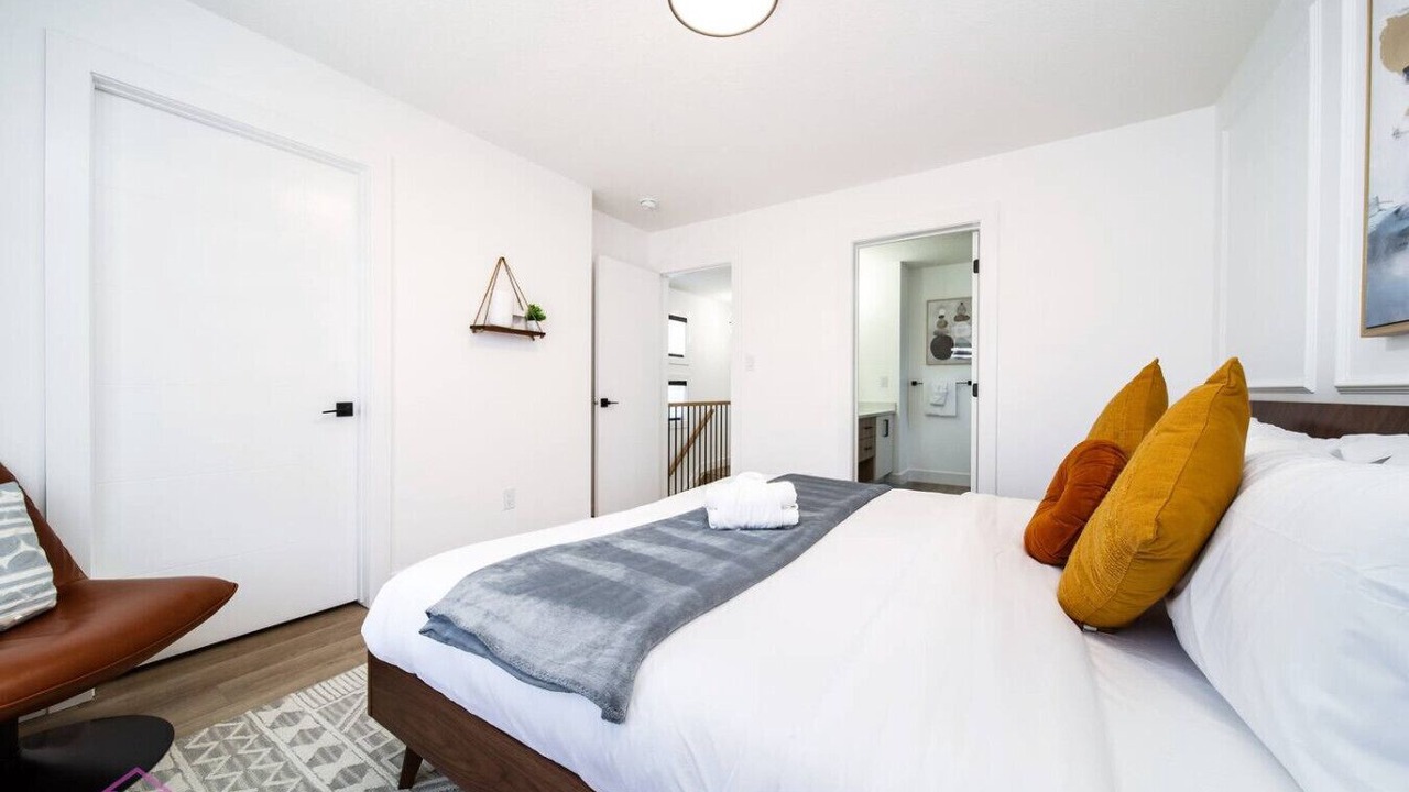 Photo of Bedroom in Jasper Place