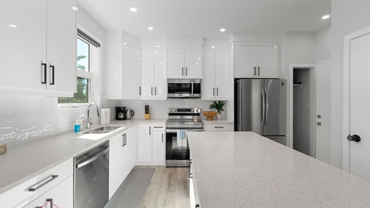 Photo of Kitchen in Jasper Place