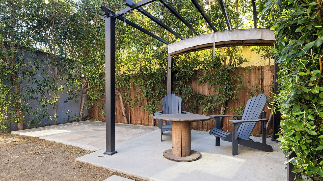 Photo of Patio Balcony in San Fernando
