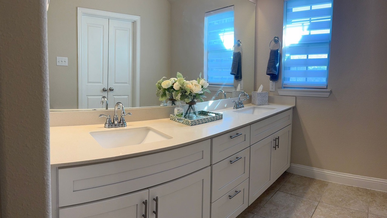 Photo of Bathroom in Allen