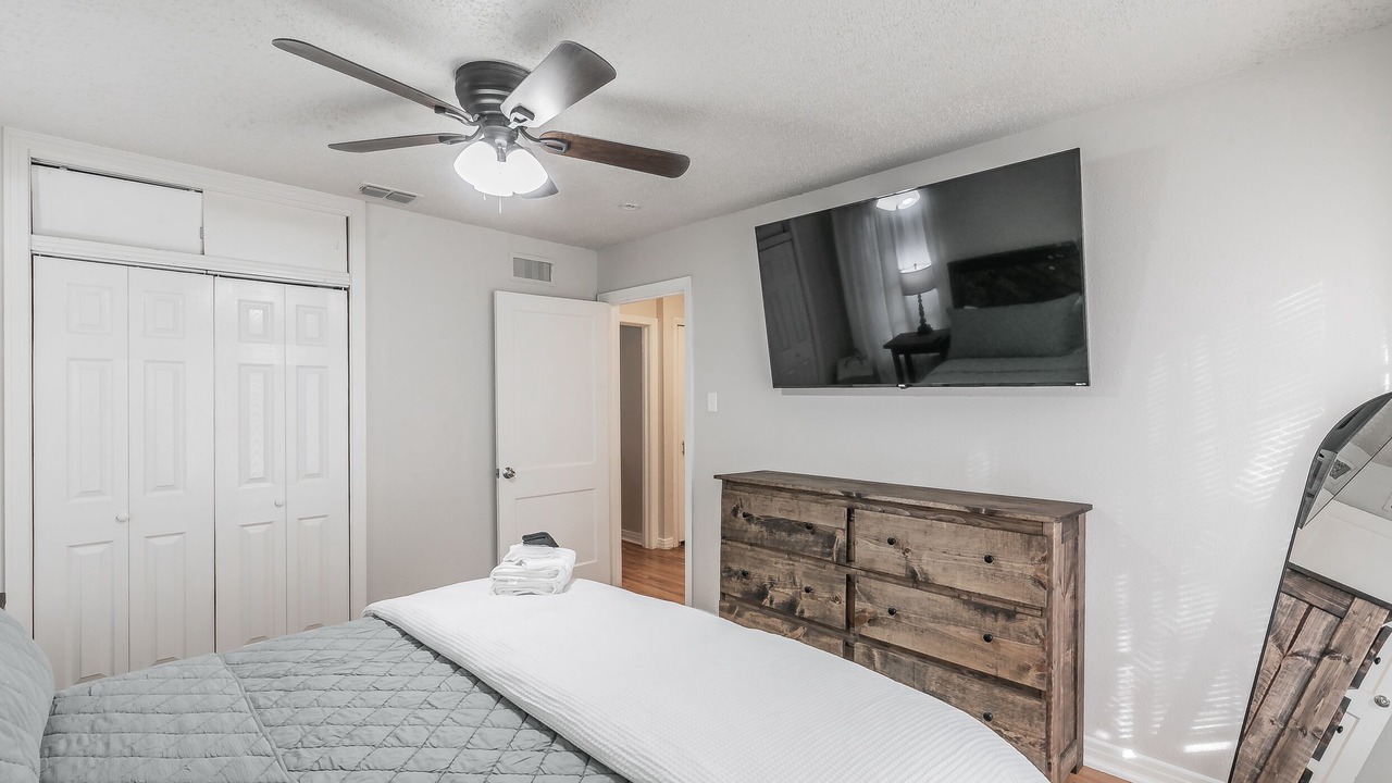Photo of Bedroom in Fort Worth Cultural District