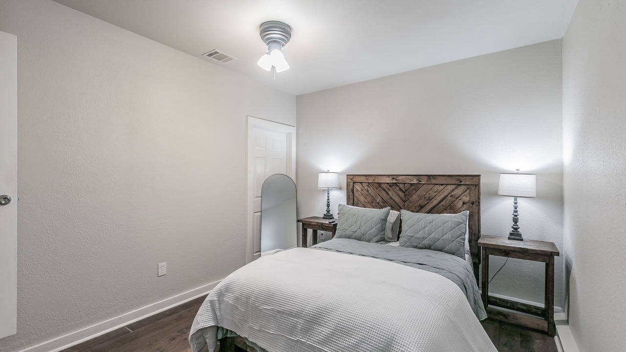 Photo of Bedroom in Fort Worth Cultural District