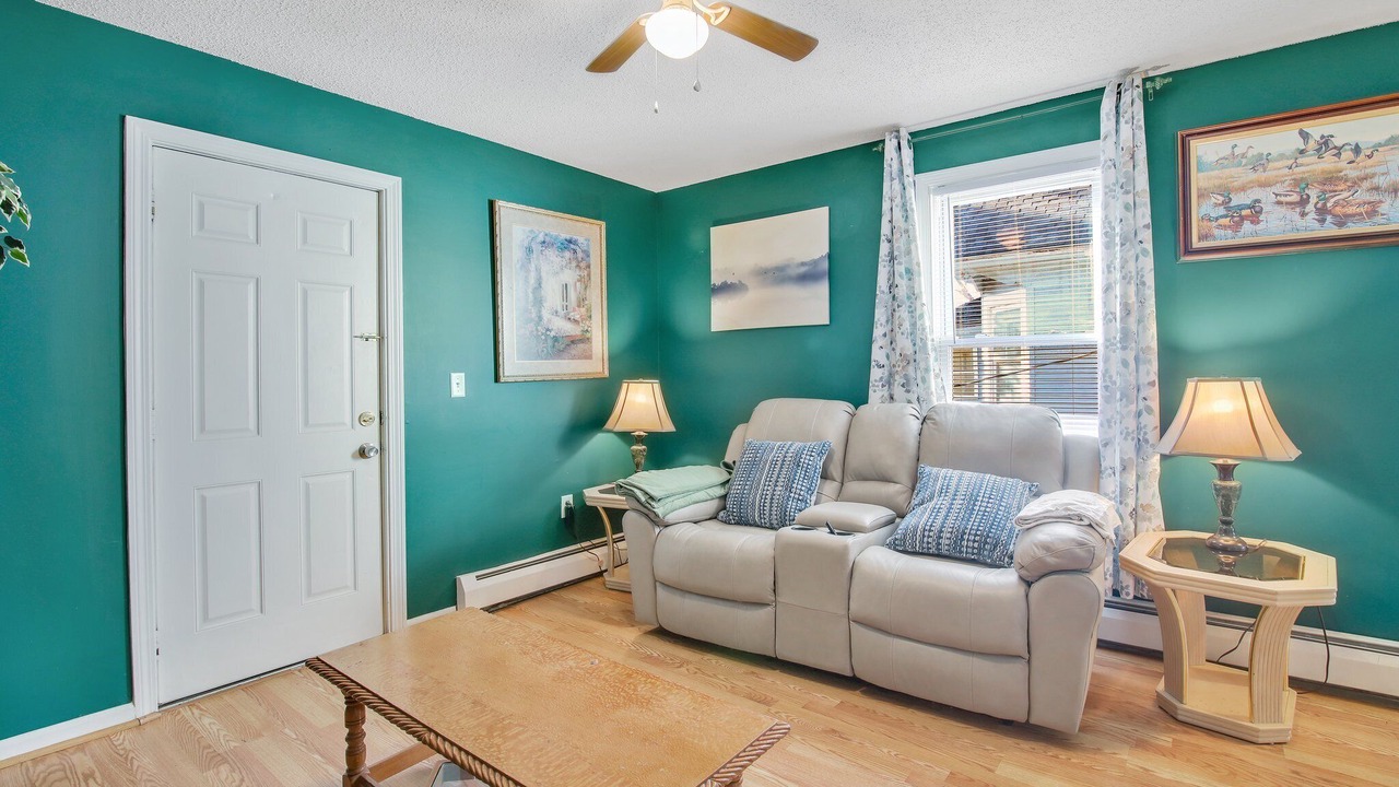 Photo of Livingroom in Hartford