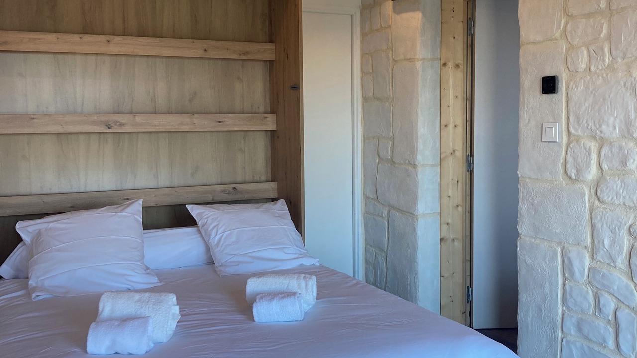 Photo of Bedroom in Saint-Barthelemy-le-Plain