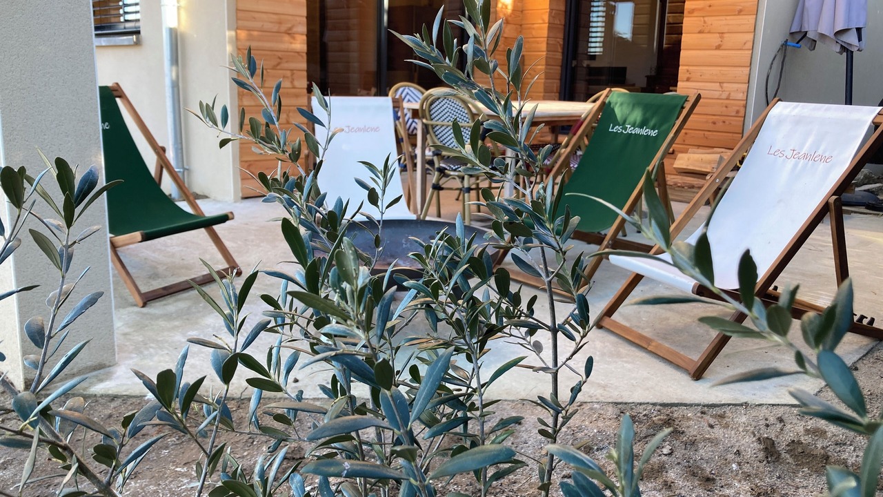 Photo of Patio Balcony in Saint-Barthelemy-le-Plain