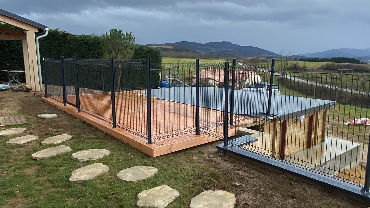 Photo of Outdoor in Saint-Barthelemy-le-Plain