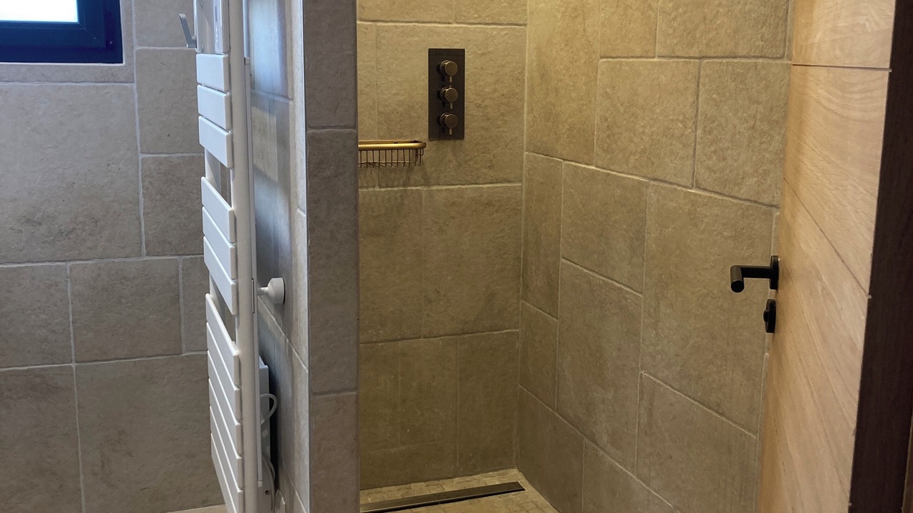 Photo of Bathroom in Saint-Barthelemy-le-Plain