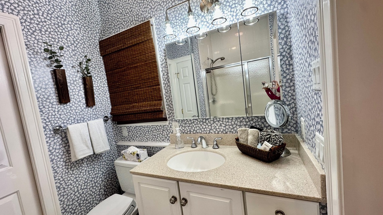 Photo of Bathroom in Old Saybrook