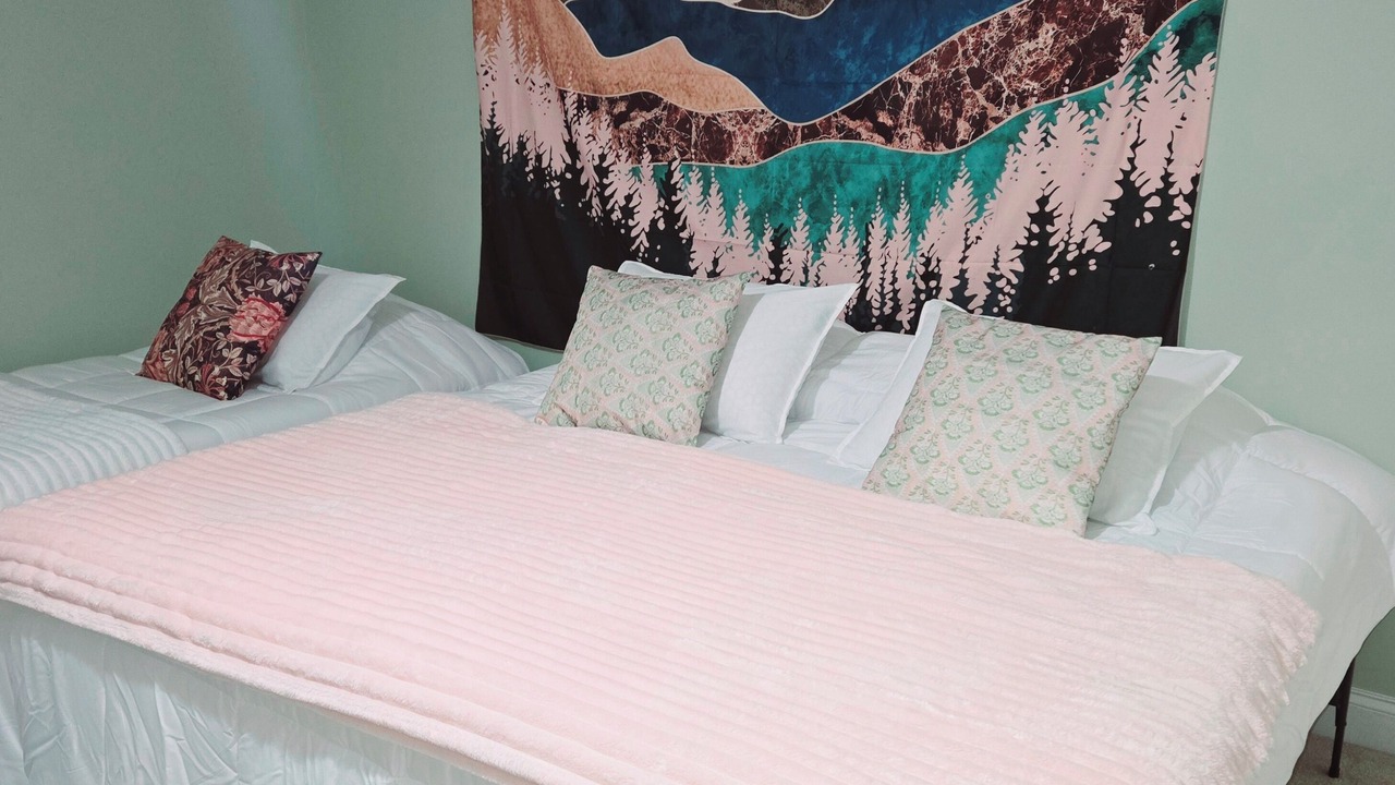 Photo of Bedroom in Town of Lloyd