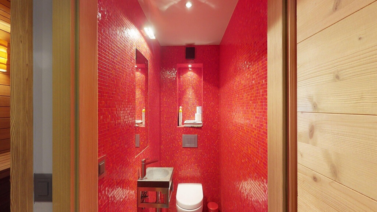 Photo of Bathroom in Vex