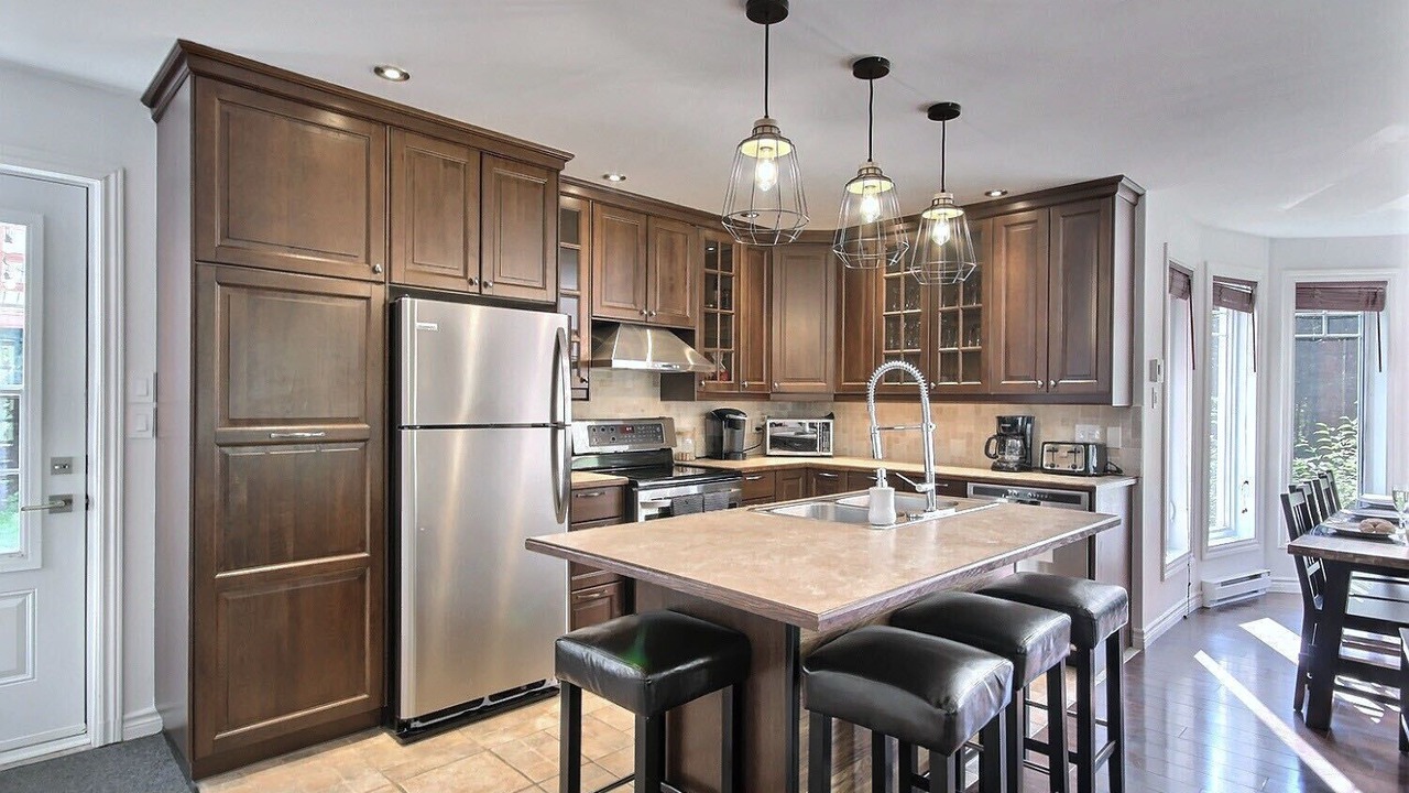 Photo of Kitchen in Stoneham-et-Tewkesbury