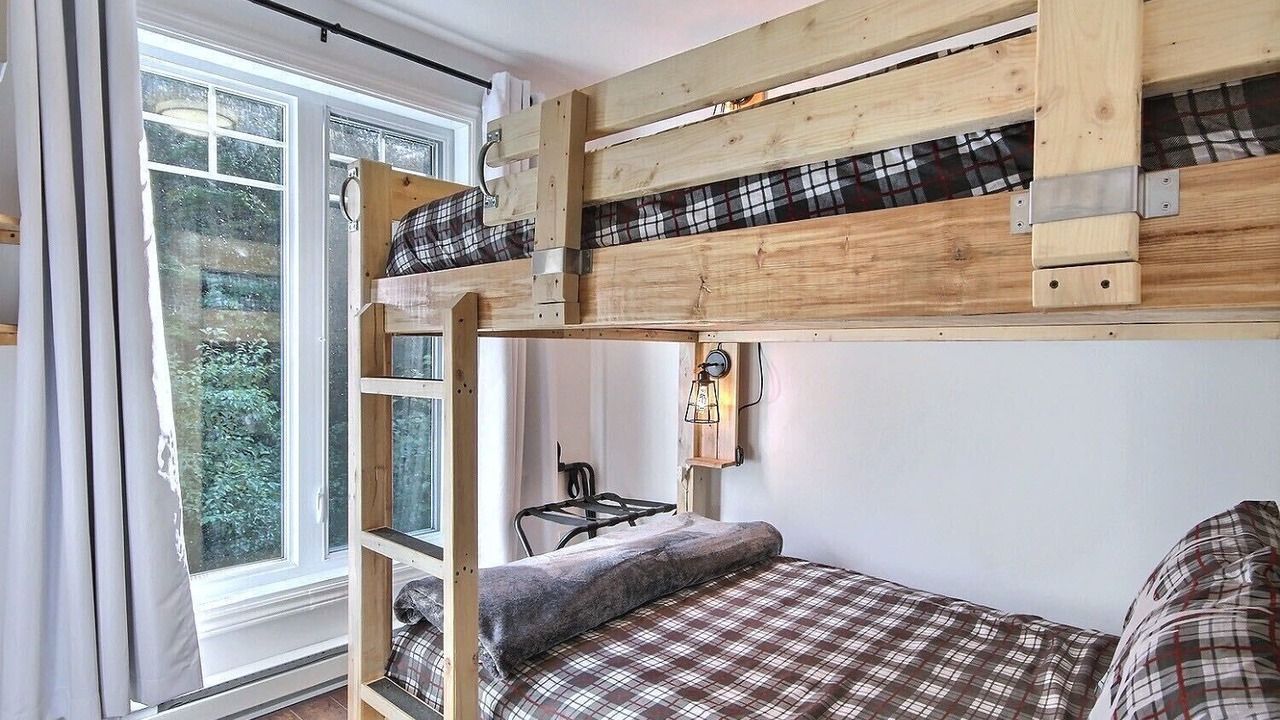 Photo of Bedroom in Stoneham-et-Tewkesbury