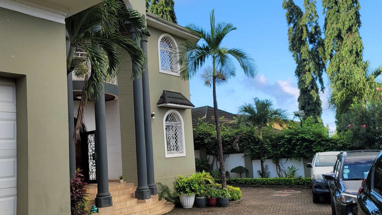 Photo of Outdoor in Freetown