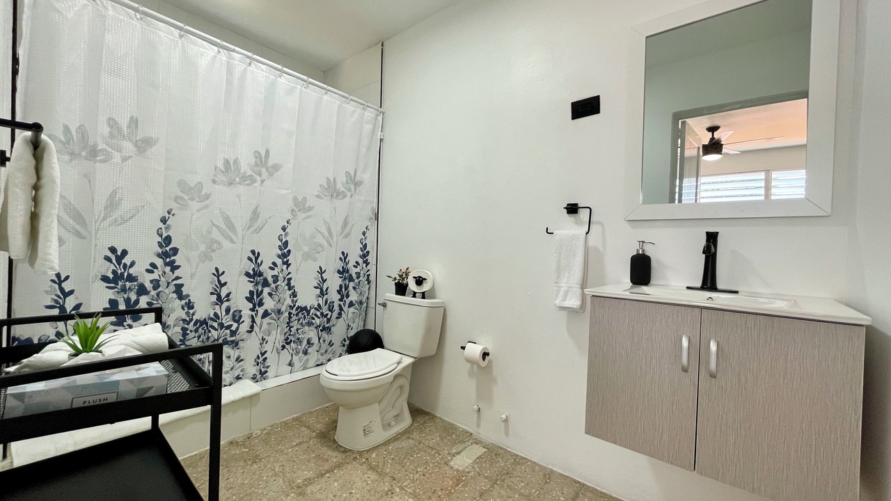 Photo of Bathroom in Isabel II