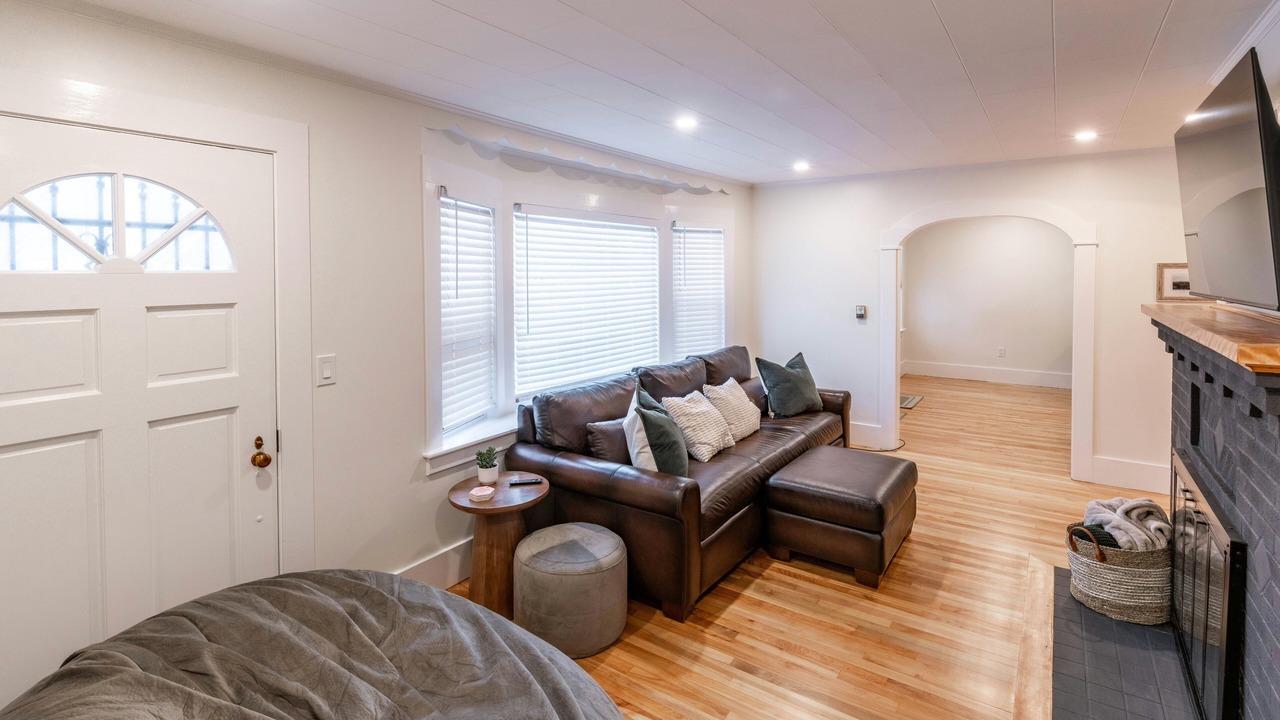 Photo of Livingroom in Littleton