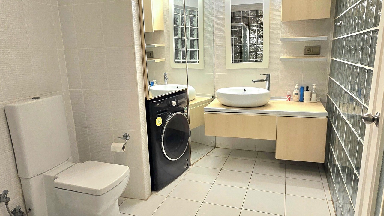 Photo of Bathroom in Bomonti
