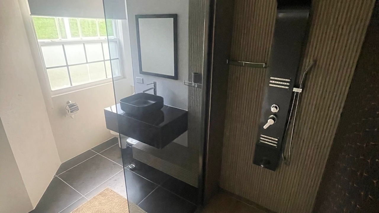 Photo of Bathroom in Haggatt Hall