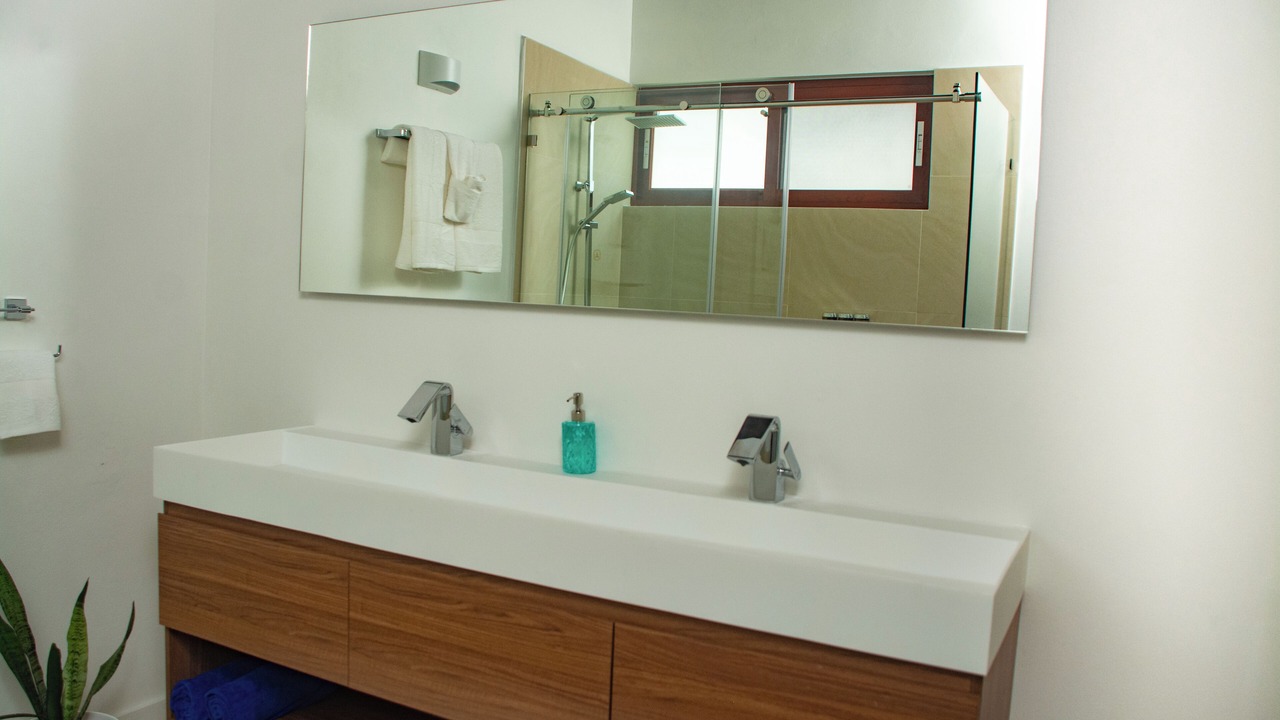 Photo of Bathroom in Marigot Bay